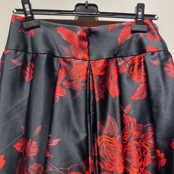 JS Collections skirt - Picture 4 of 6
